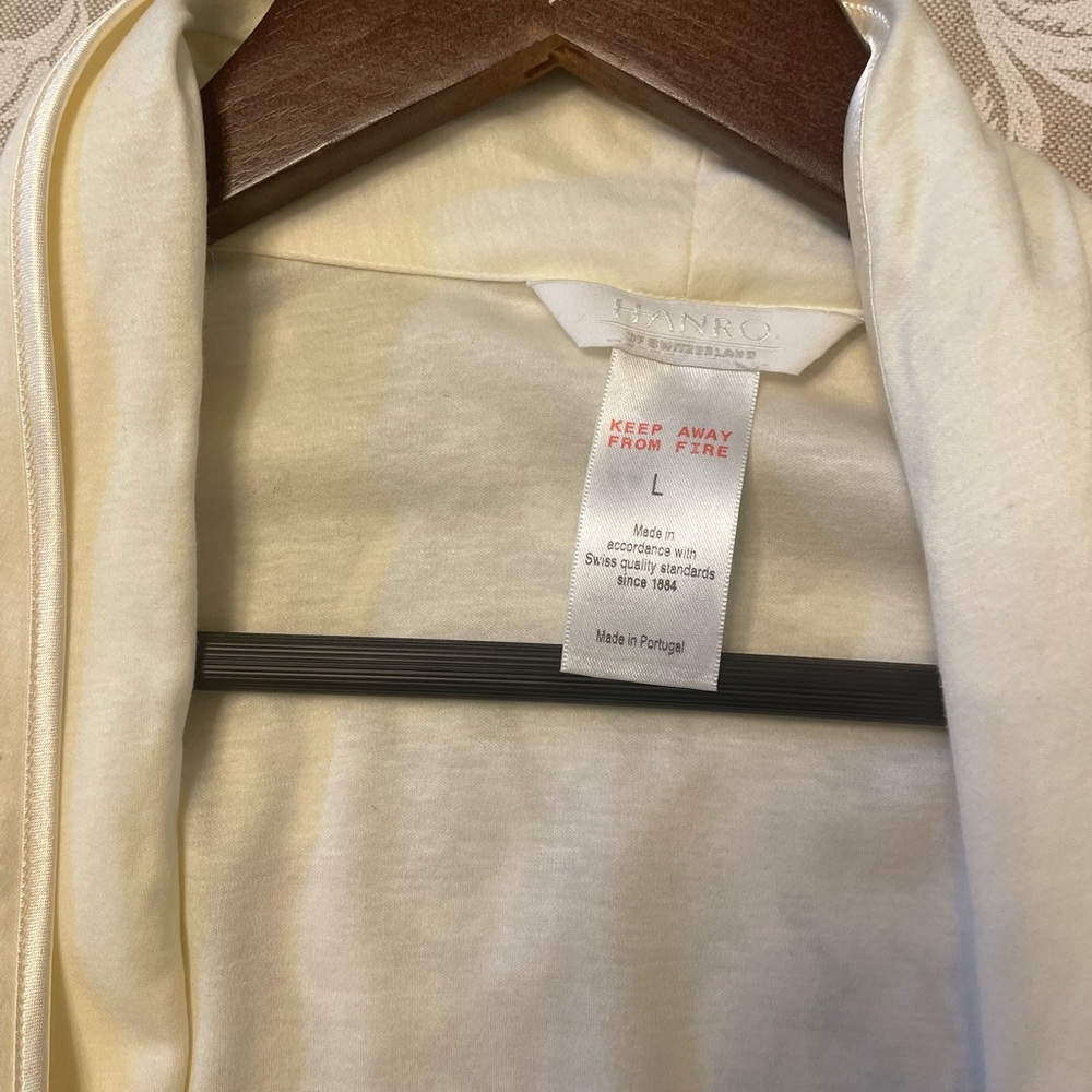 NWOT Hanro Light Cotton Robe - Picture 3 of 6